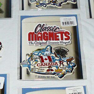 Canada Jumbo Country Magnet by Classic Magnets, NIP